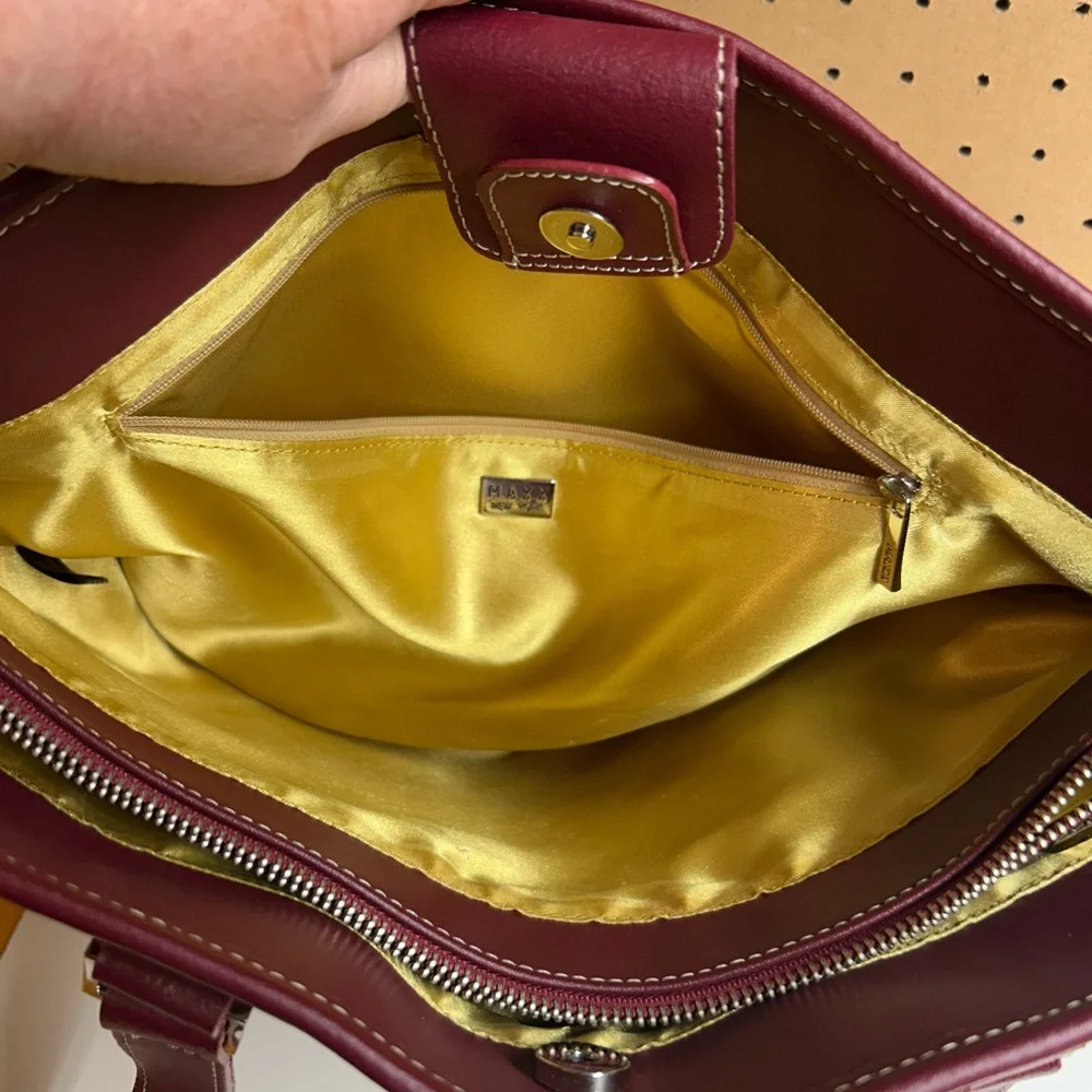 Maxx‎ New York Burgundy and Tan Geometric Tote